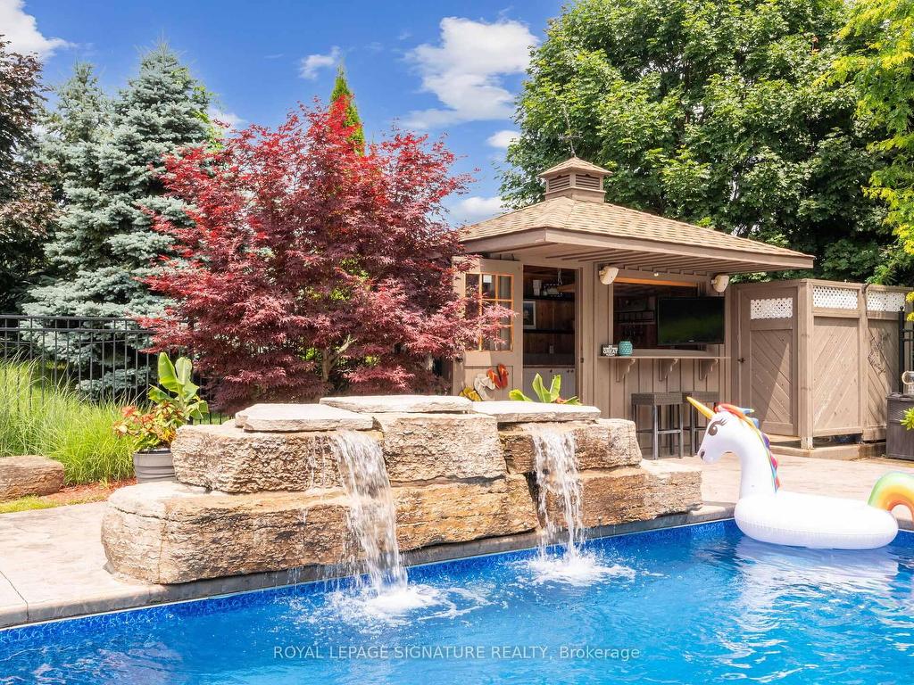 









10


Forest Ridge

Crescent,
Halton Hills,




ON
L0P 1H0

