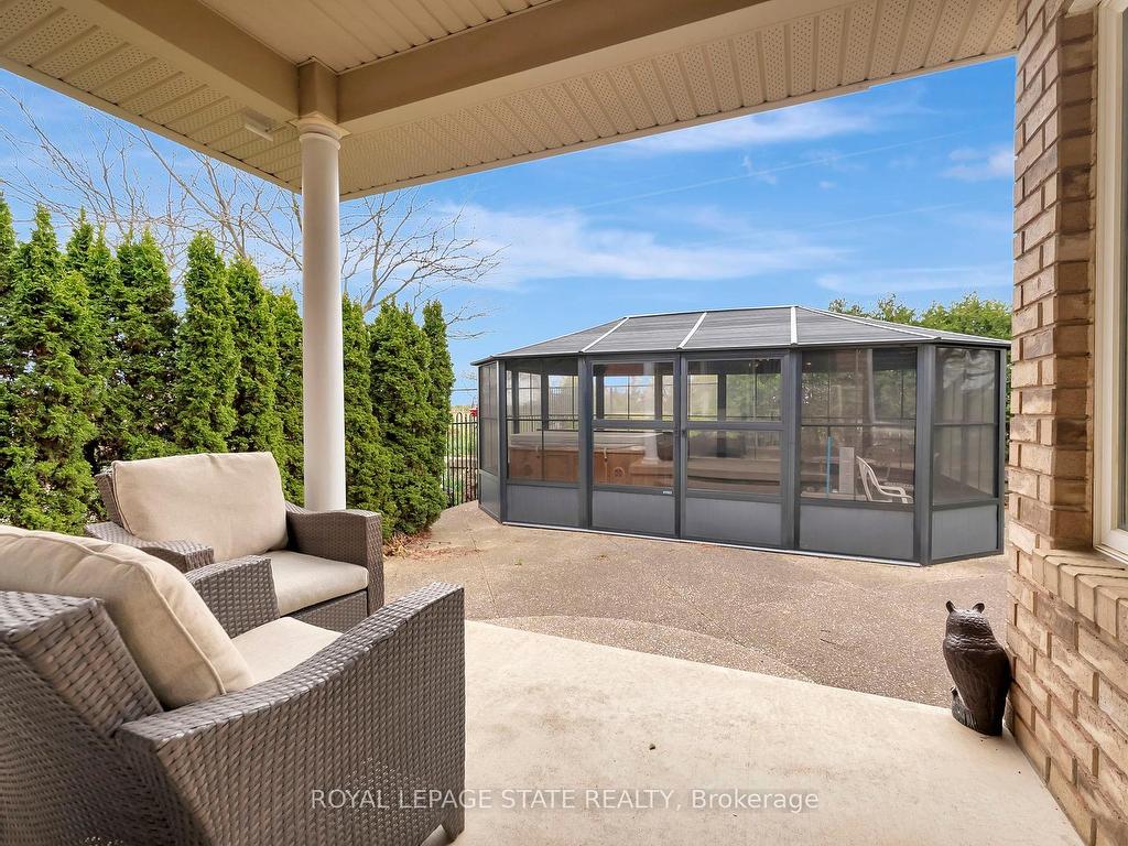 









188


Blue Mountain

Drive,
Hamilton,




ON
L0R 1P0

