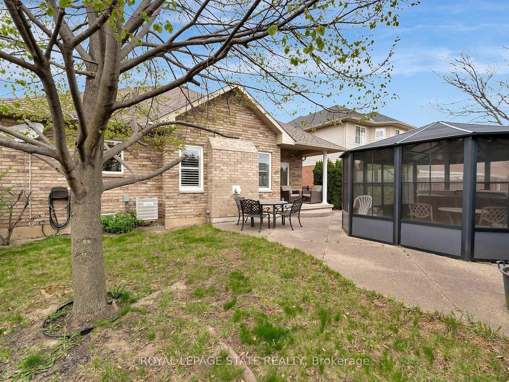 









188


Blue Mountain

Drive,
Hamilton,




ON
L0R 1P0

