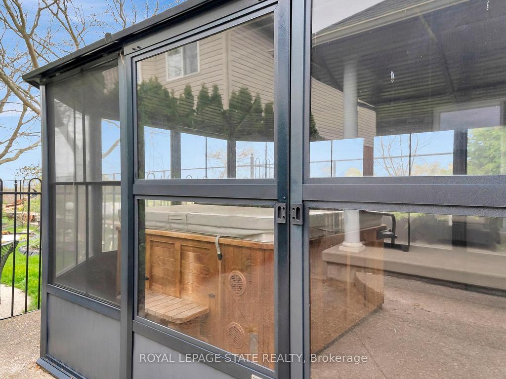 









188


Blue Mountain

Drive,
Hamilton,




ON
L0R 1P0

