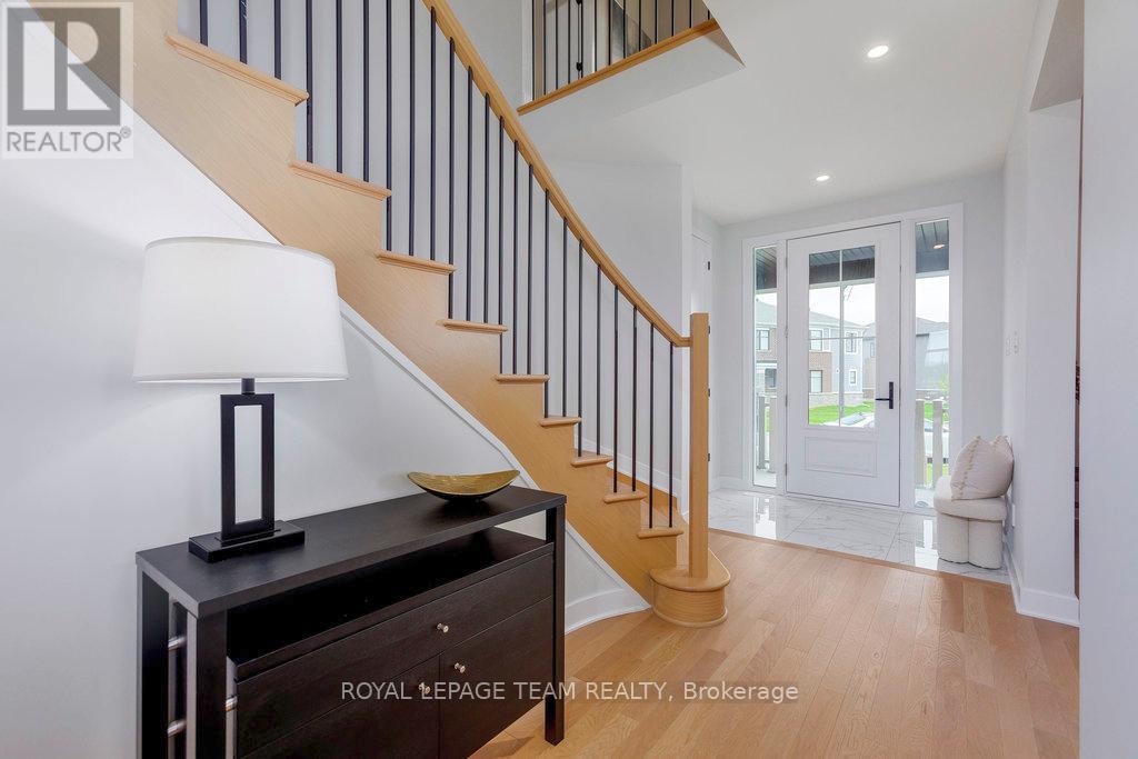












590 ANCHOR CIRCLE

,
Ottawa,




Ontario
K4M0X4

