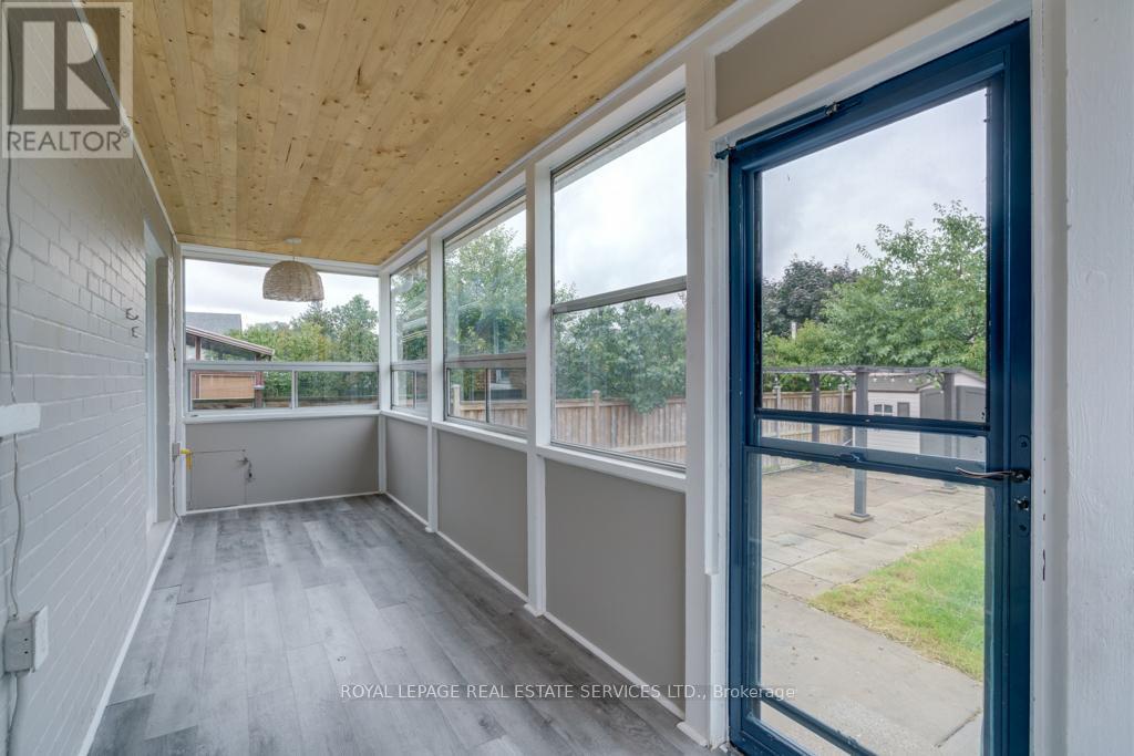 












188 WALTER AVENUE S

,
Hamilton,




Ontario
L8K3L2

