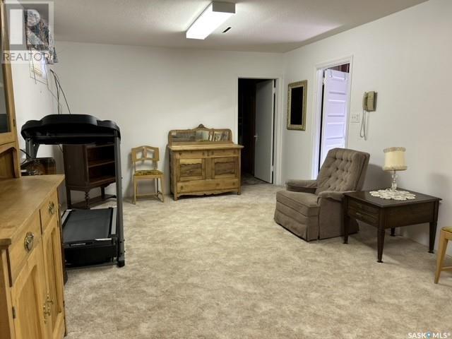 












519 1st STREET W

,
Leader,




Saskatchewan
S0N1H0

