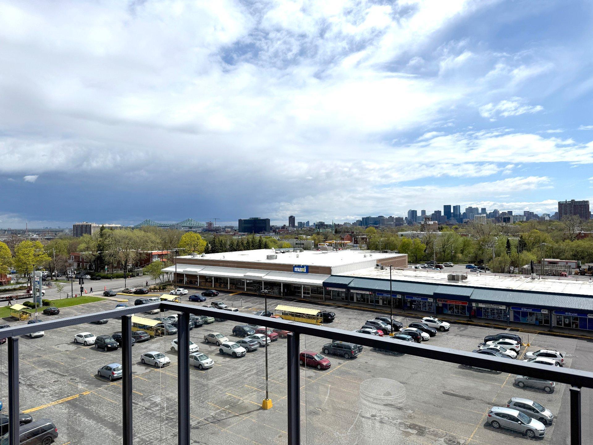 









3043


Rue Sherbrooke E.

, 625,
Montréal (Ville-Marie),




QC
H1W0B9

