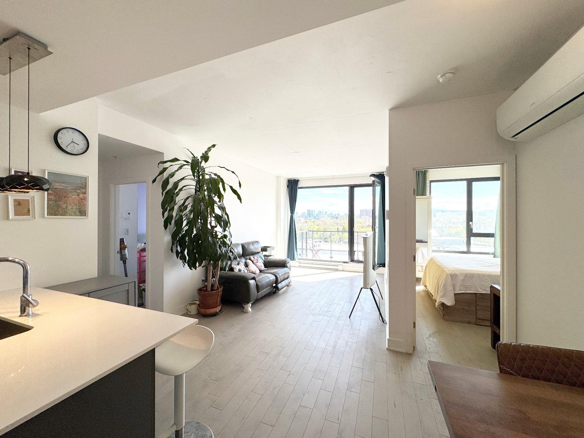 









3043


Rue Sherbrooke E.

, 625,
Montréal (Ville-Marie),




QC
H1W0B9

