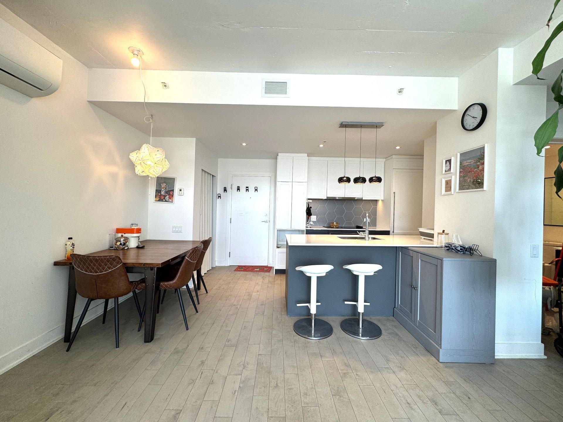 









3043


Rue Sherbrooke E.

, 625,
Montréal (Ville-Marie),




QC
H1W0B9

