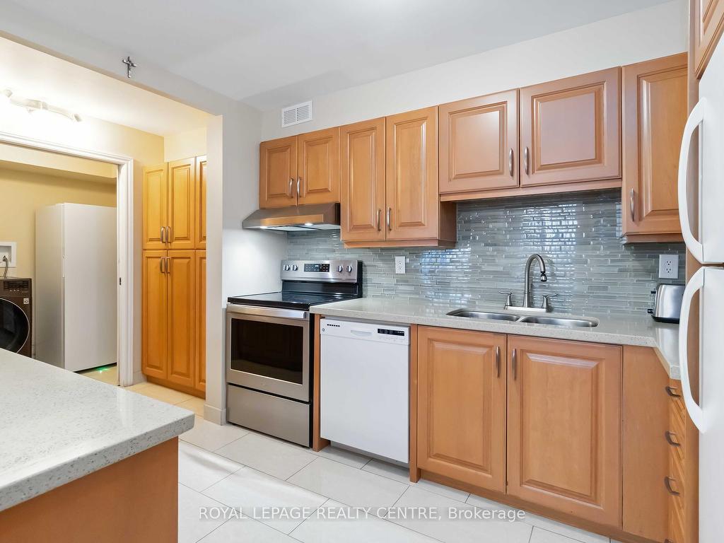 









1300


MISSISSAUGA VALLEY

Boulevard, 310,
Mississauga,




ON
L5A 3S8

