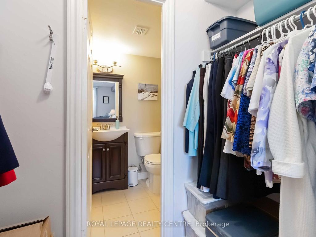 









1300


MISSISSAUGA VALLEY

Boulevard, 310,
Mississauga,




ON
L5A 3S8


