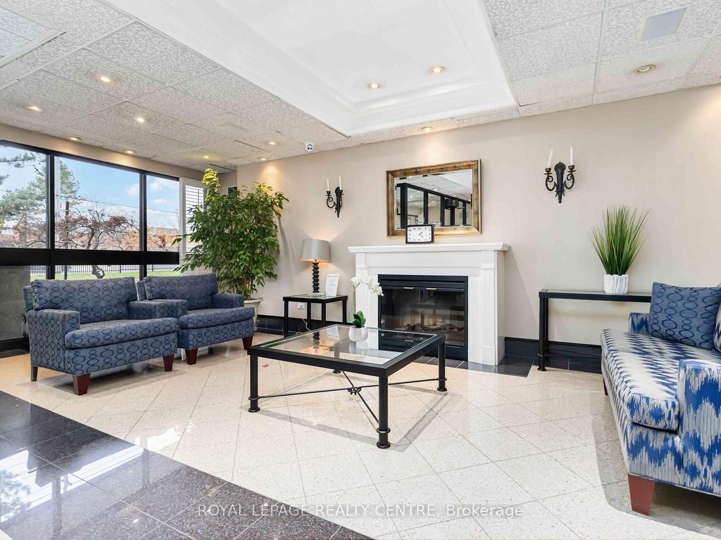 









1300


MISSISSAUGA VALLEY

Boulevard, 310,
Mississauga,




ON
L5A 3S8

