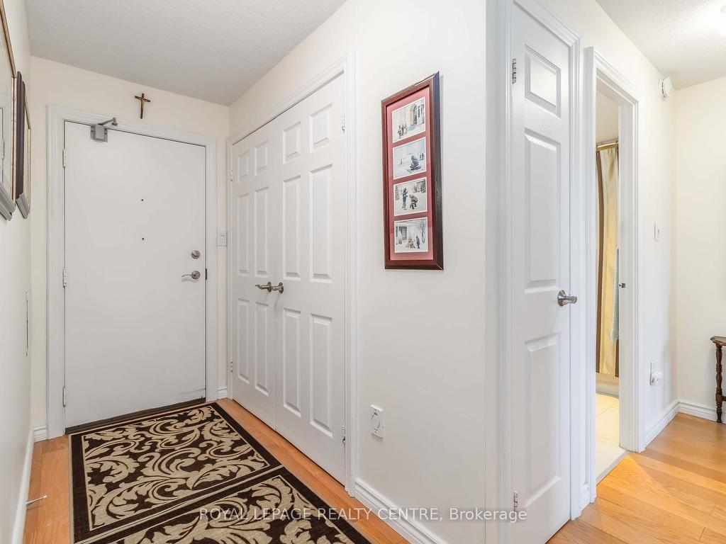 









1300


MISSISSAUGA VALLEY

Boulevard, 310,
Mississauga,




ON
L5A 3S8

