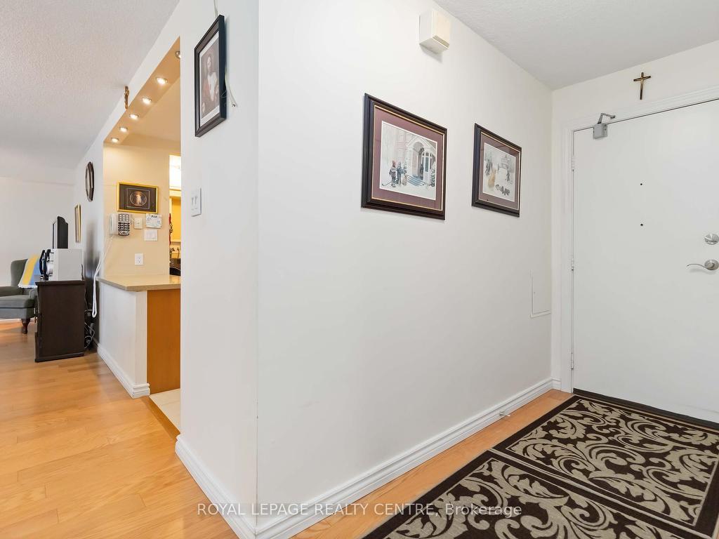 









1300


MISSISSAUGA VALLEY

Boulevard, 310,
Mississauga,




ON
L5A 3S8

