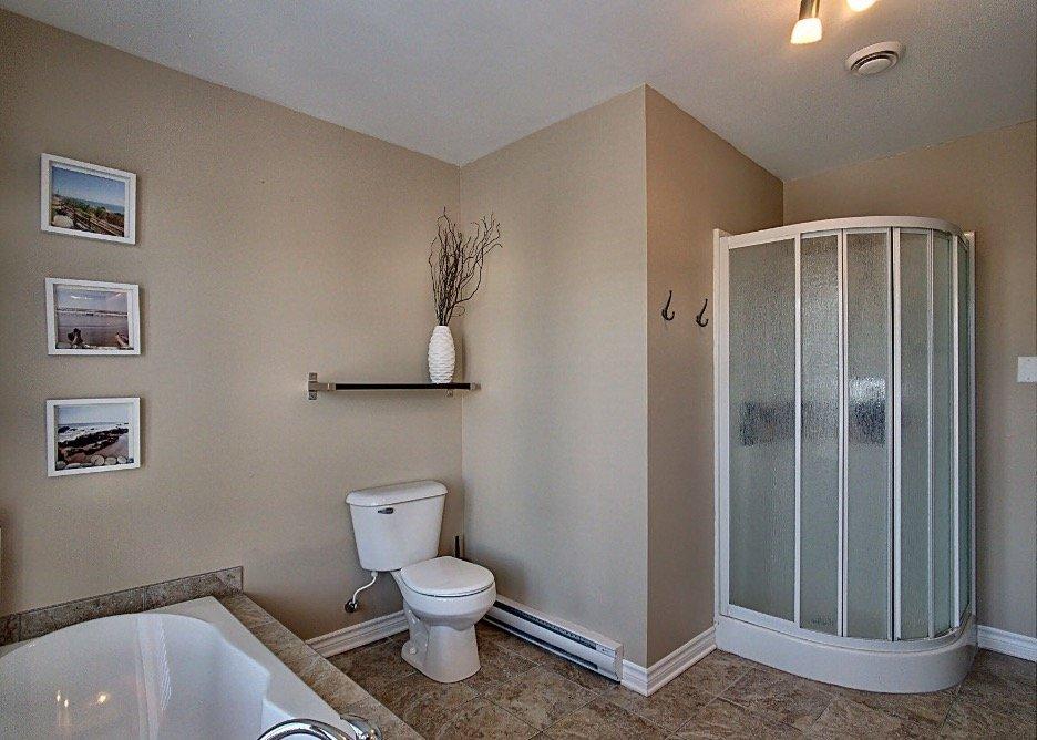 









4224


Boul. Gareau

,
Longueuil (Saint-Hubert),




QC
J3Y0G1

