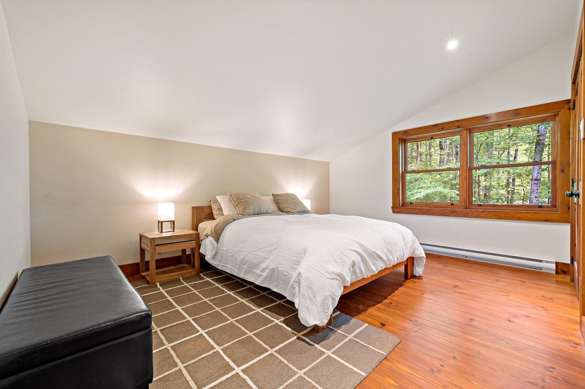 









75


Ch. Marc-Aurèle-Fortin

,
Mont-Tremblant,




QC
J8E3N1

