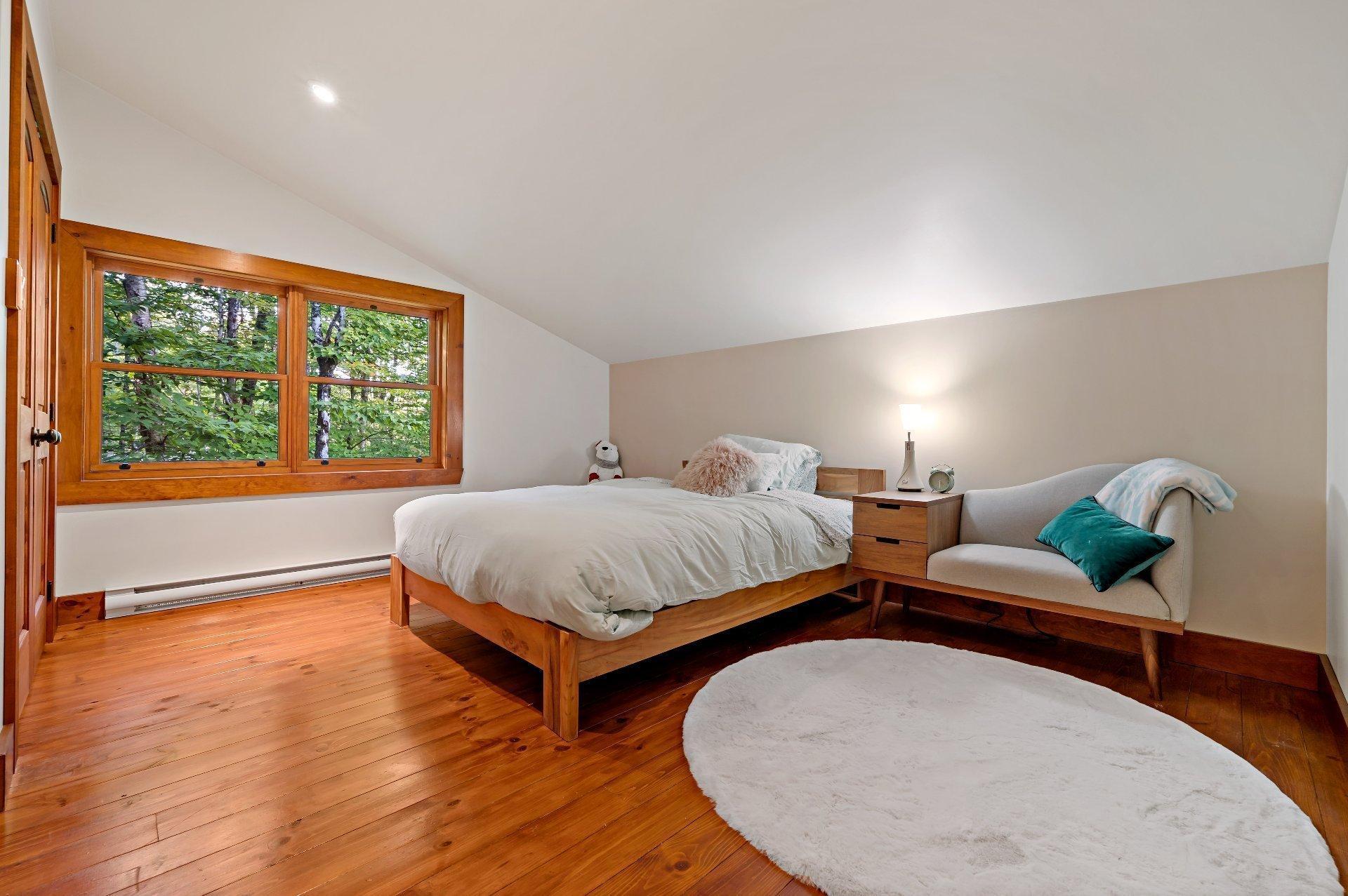 









75


Ch. Marc-Aurèle-Fortin

,
Mont-Tremblant,




QC
J8E3N1

