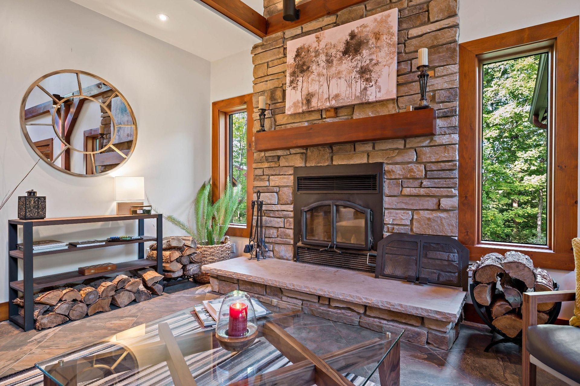 









75


Ch. Marc-Aurèle-Fortin

,
Mont-Tremblant,




QC
J8E3N1


