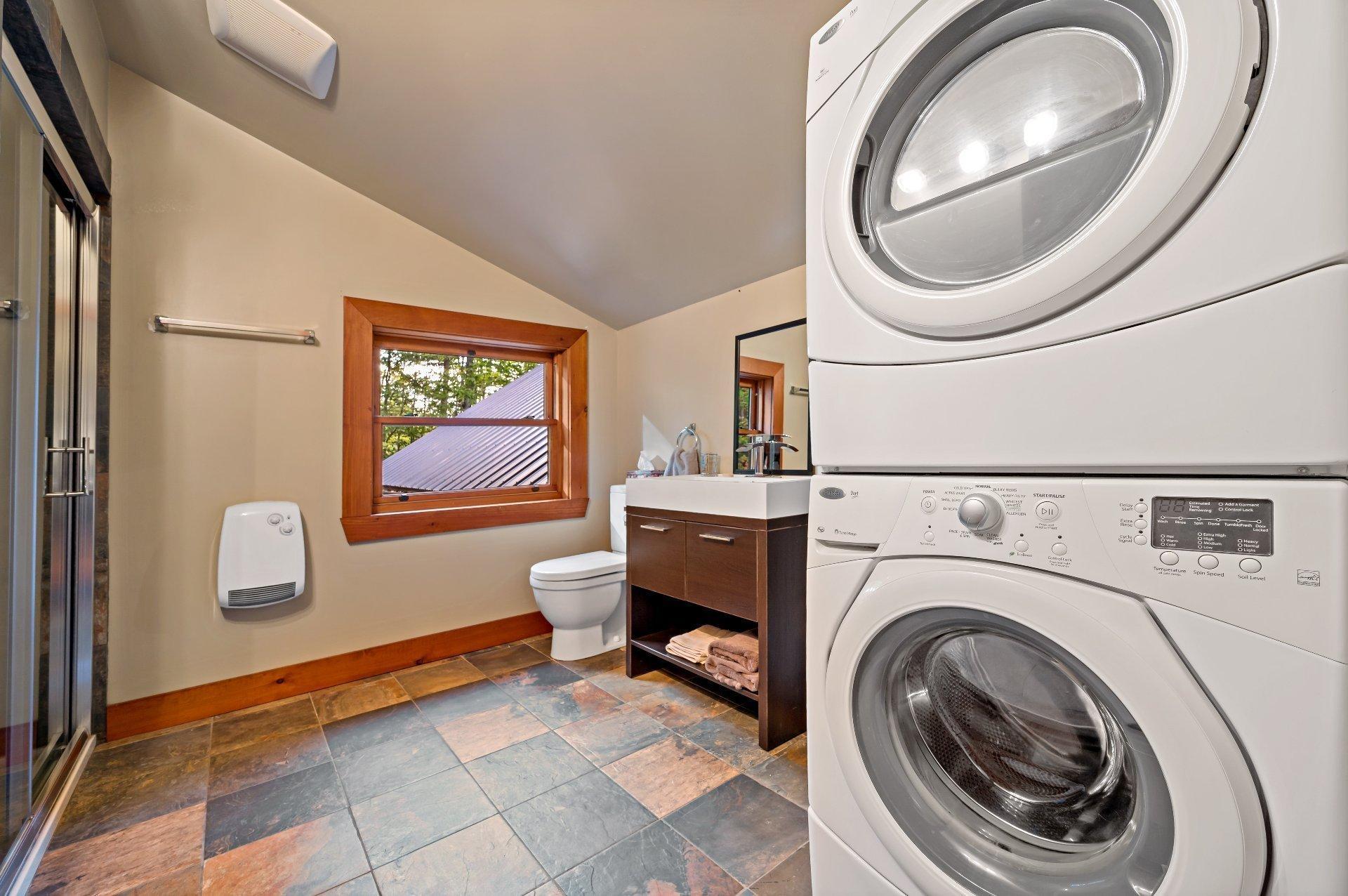 









75


Ch. Marc-Aurèle-Fortin

,
Mont-Tremblant,




QC
J8E3N1

