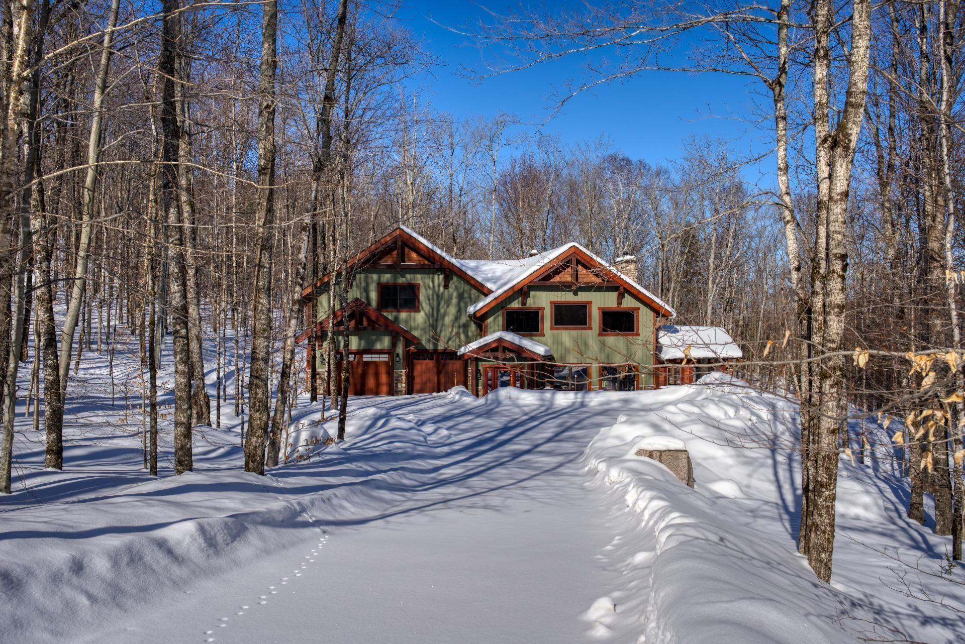 









75


Ch. Marc-Aurèle-Fortin

,
Mont-Tremblant,




QC
J8E3N1


