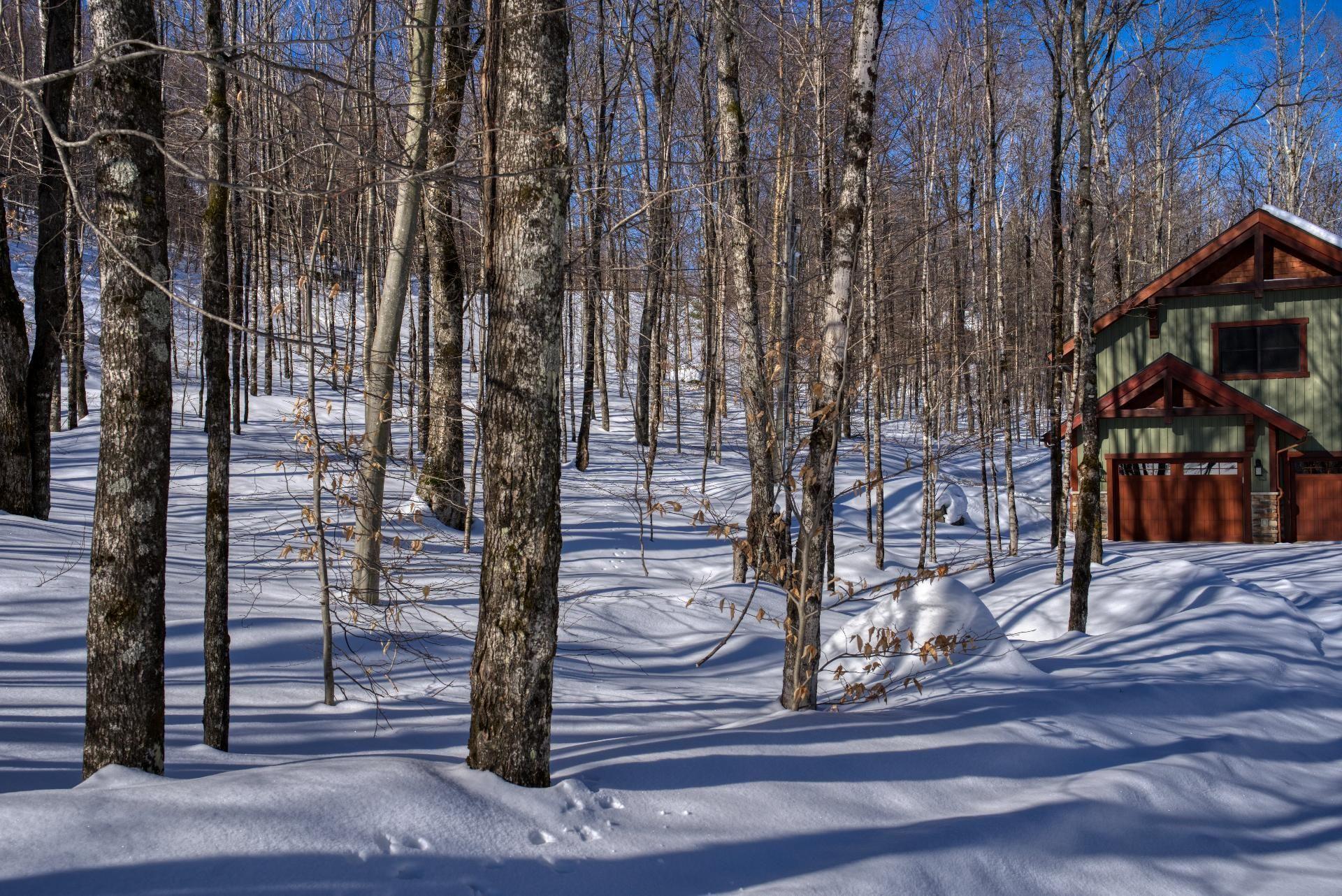 









75


Ch. Marc-Aurèle-Fortin

,
Mont-Tremblant,




QC
J8E3N1


