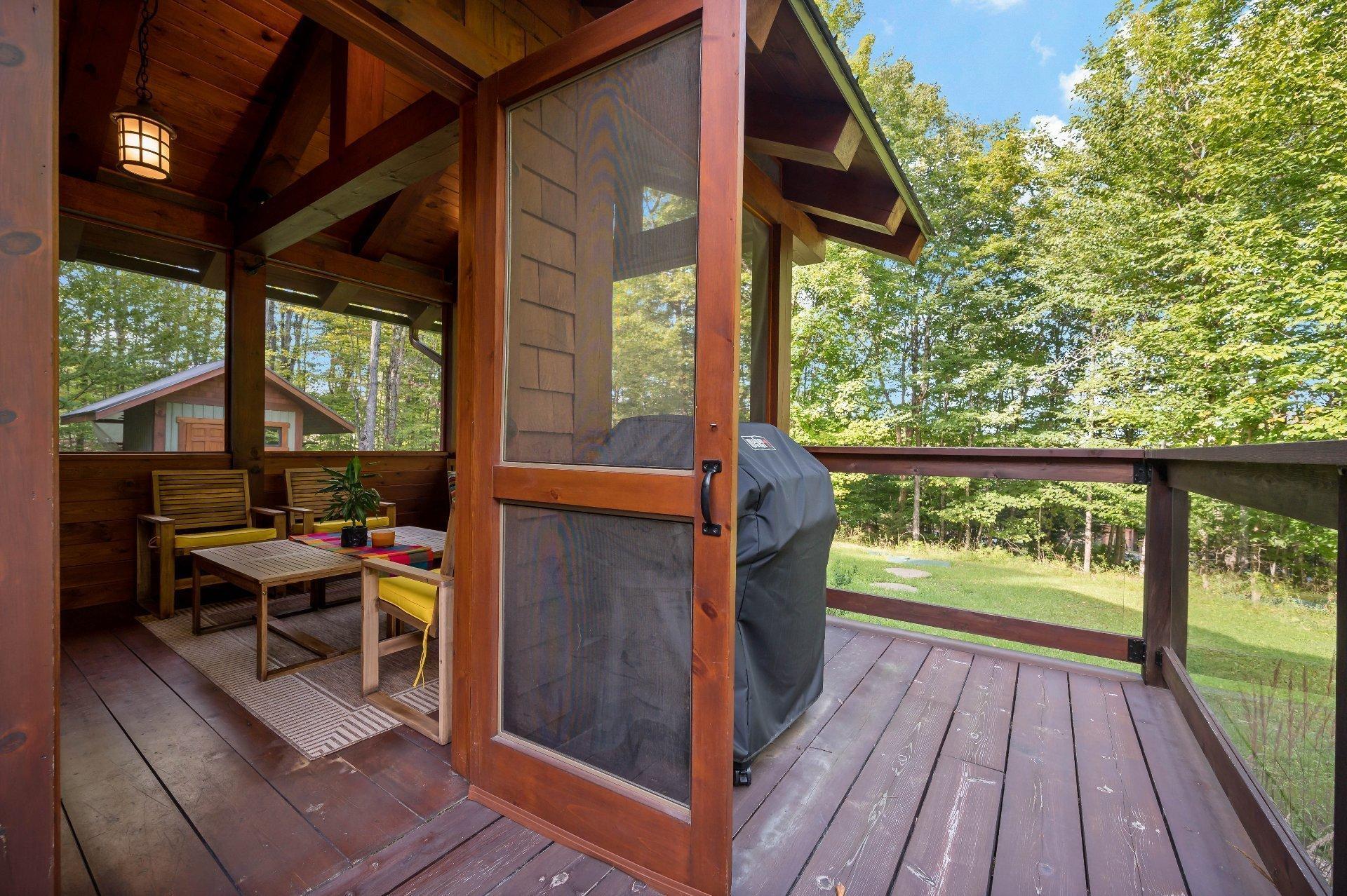 









75


Ch. Marc-Aurèle-Fortin

,
Mont-Tremblant,




QC
J8E3N1

