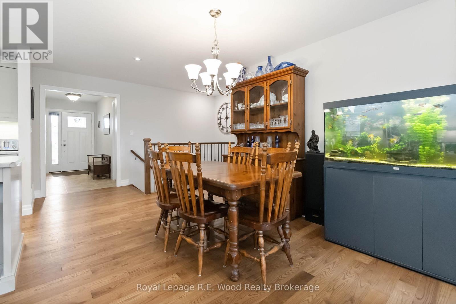 












301 WILSON AVENUE

,
Tillsonburg,




Ontario
N4G0H3

