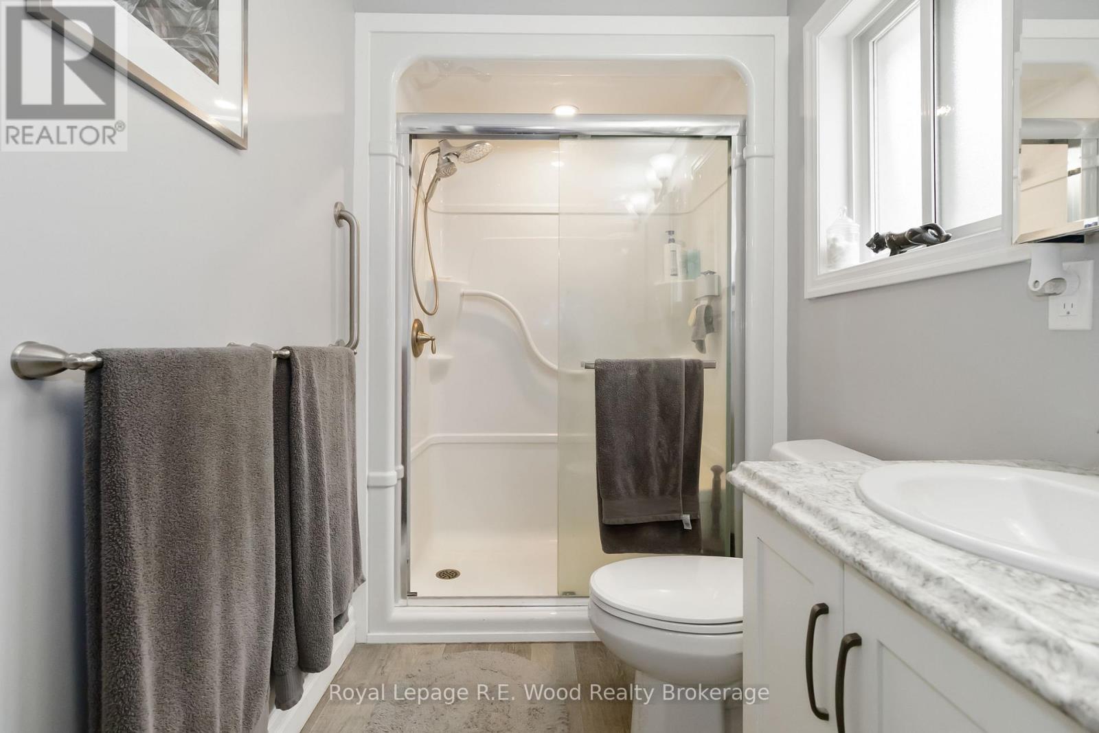 












301 WILSON AVENUE

,
Tillsonburg,




Ontario
N4G0H3

