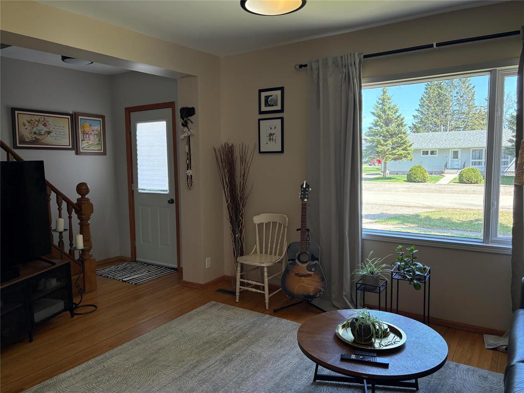 












61 5th Street NE

,
Hamiota,




Manitoba
R0M0T0

