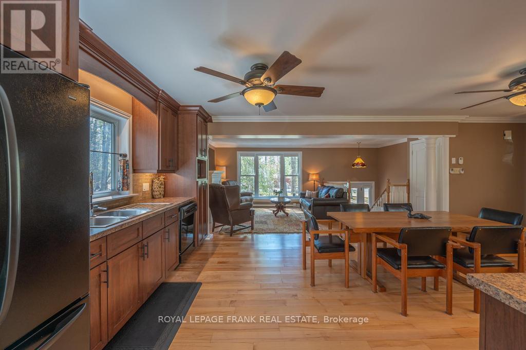 












132 SUGARBUSH CRESCENT

,
Trent Lakes,




Ontario
K0L1J0

