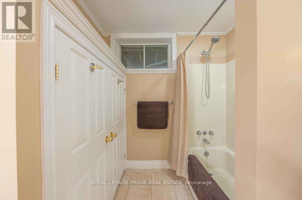 












132 SUGARBUSH CRESCENT

,
Trent Lakes,




Ontario
K0L1J0

