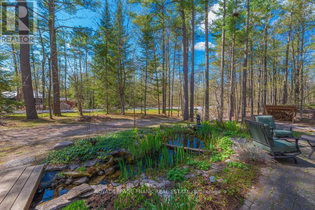 












132 SUGARBUSH CRESCENT

,
Trent Lakes,




Ontario
K0L1J0

