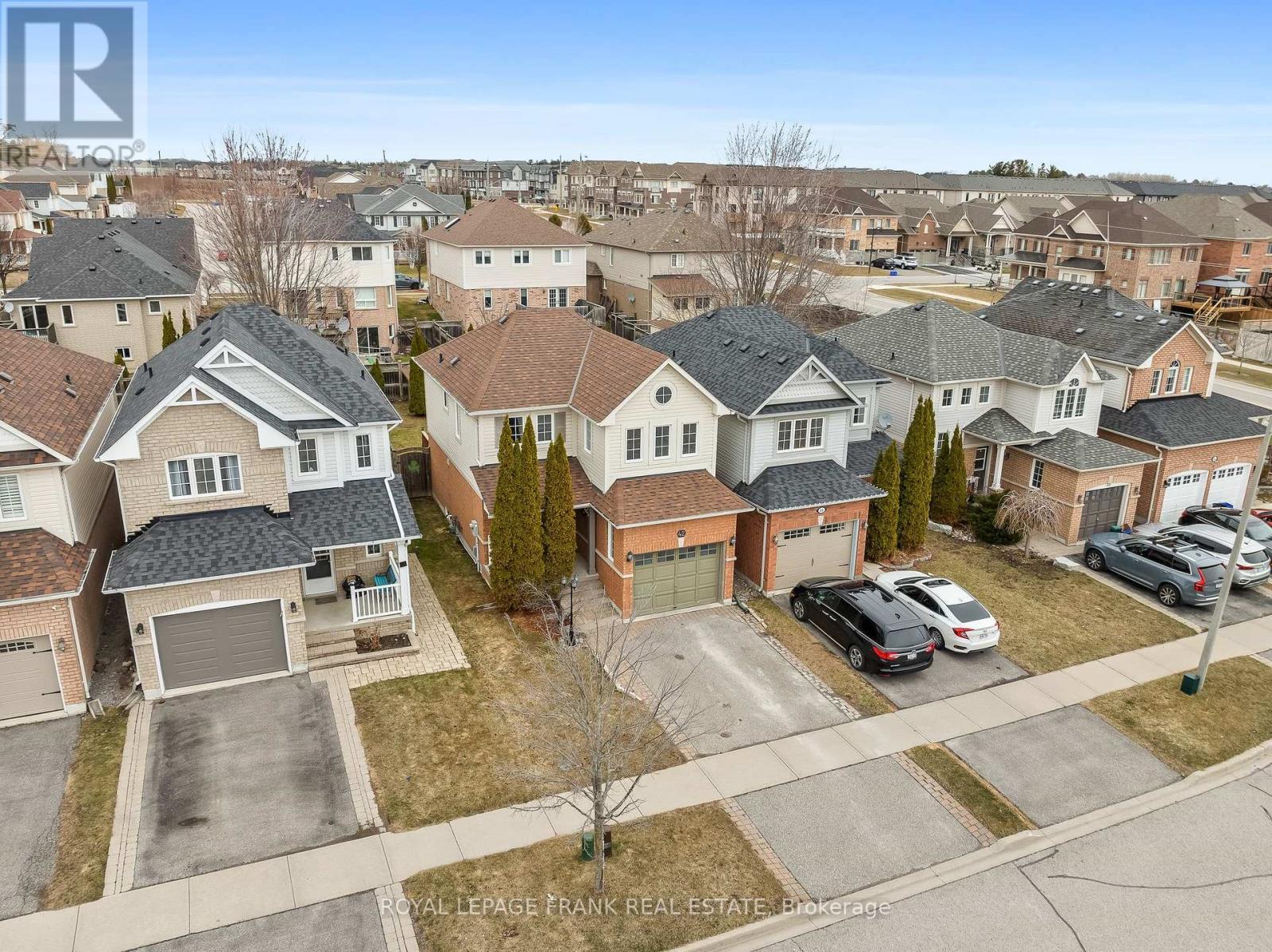 












42 CHILDS COURT

,
Clarington (Bowmanville),




Ontario
L1C5P2

