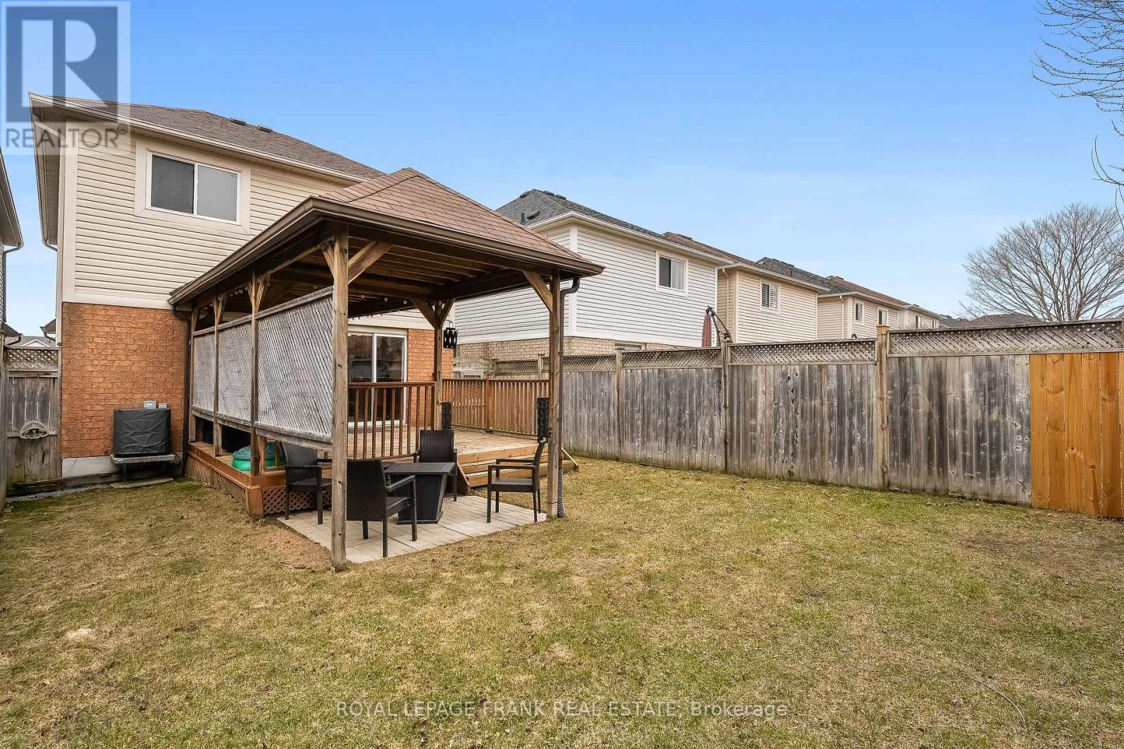 












42 CHILDS COURT

,
Clarington (Bowmanville),




Ontario
L1C5P2

