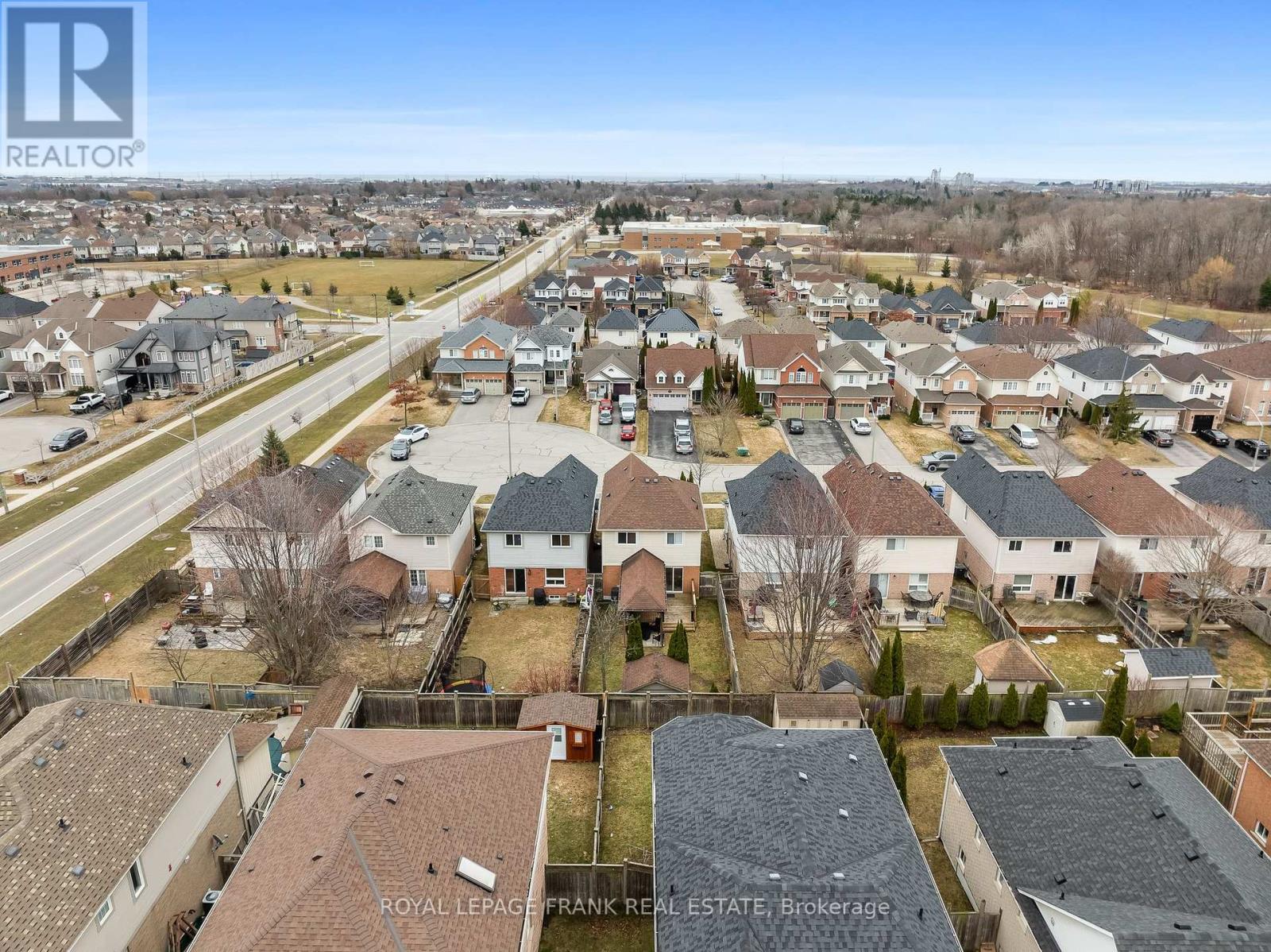 












42 CHILDS COURT

,
Clarington (Bowmanville),




Ontario
L1C5P2

