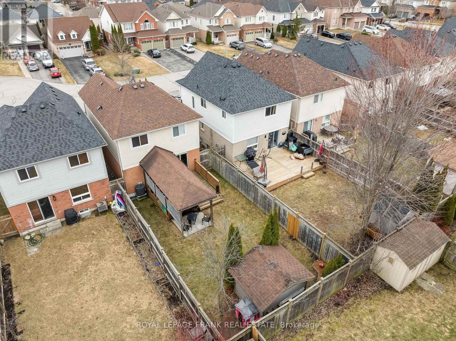 












42 CHILDS COURT

,
Clarington (Bowmanville),




Ontario
L1C5P2

