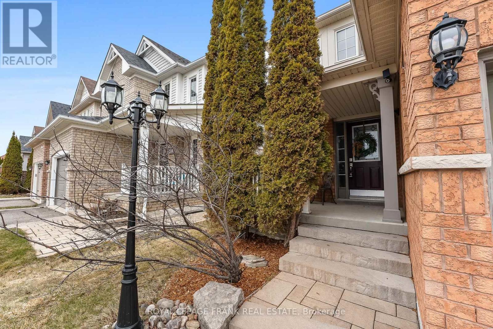 












42 CHILDS COURT

,
Clarington (Bowmanville),




Ontario
L1C5P2

