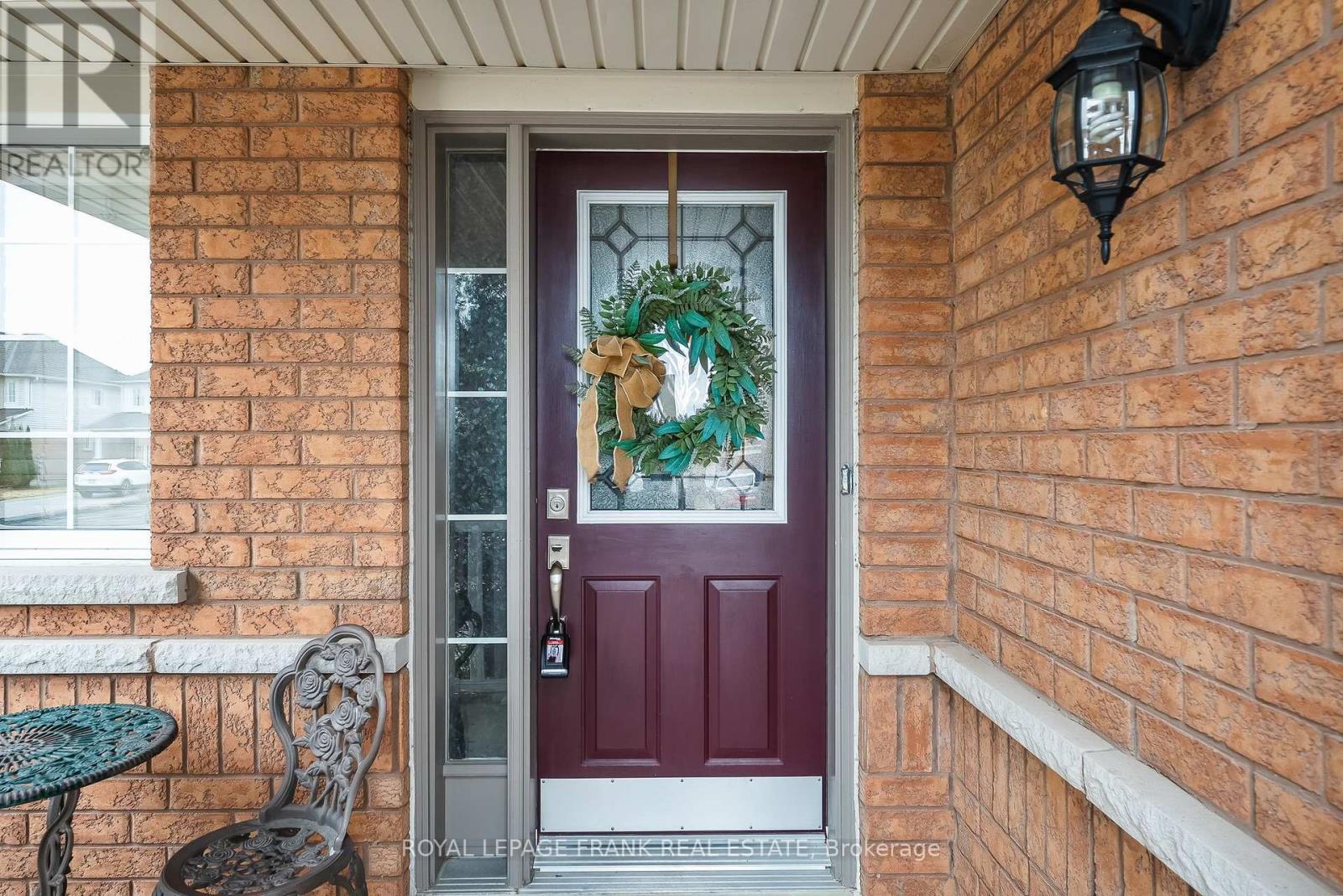 












42 CHILDS COURT

,
Clarington (Bowmanville),




Ontario
L1C5P2


