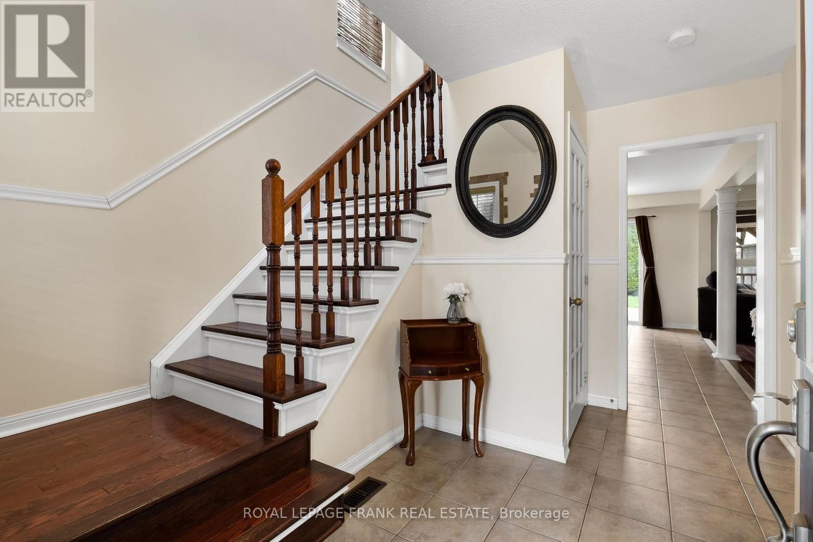 












42 CHILDS COURT

,
Clarington (Bowmanville),




Ontario
L1C5P2

