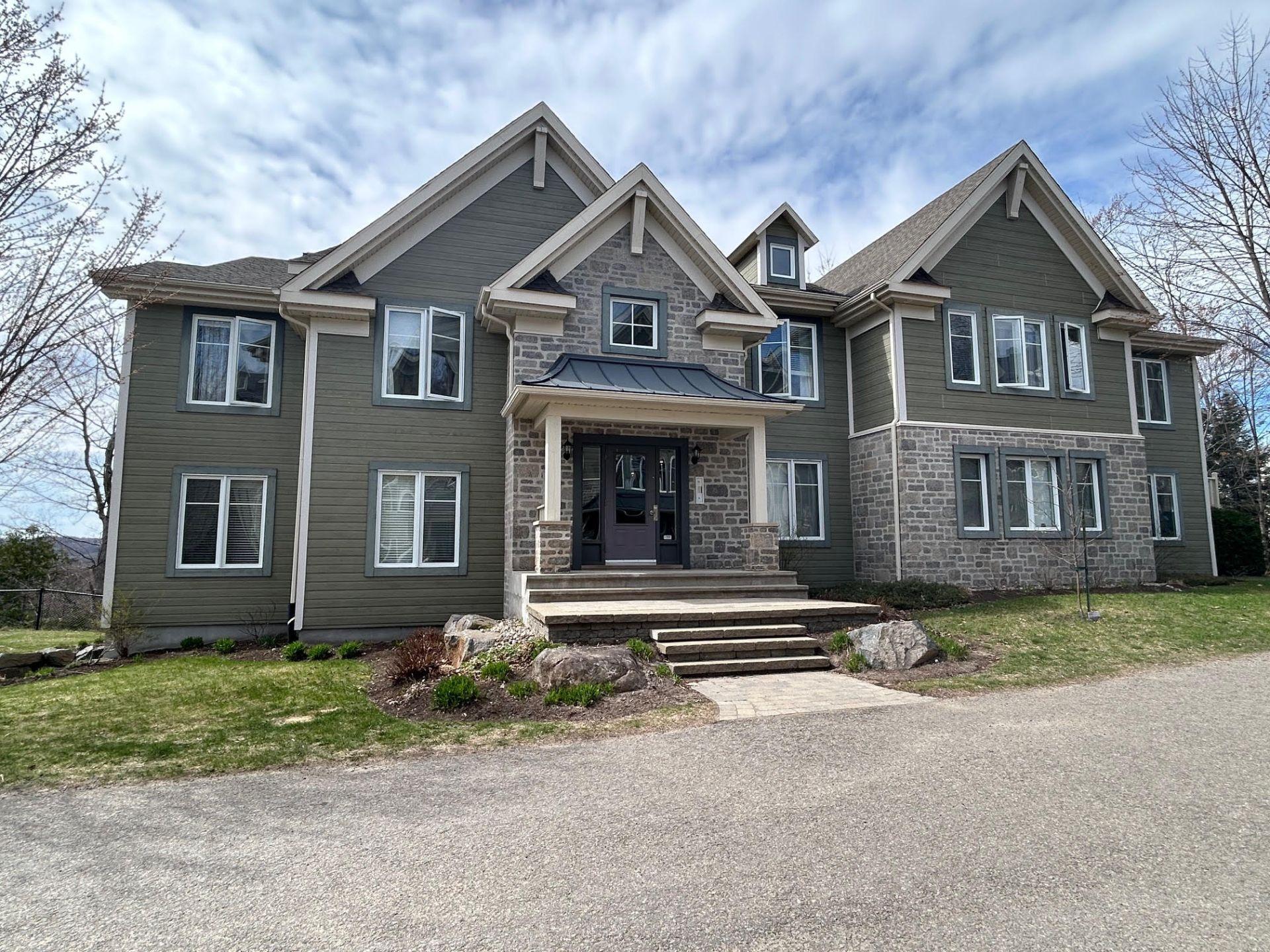









362


Ch. Valanza

,
Piedmont,




QC
J0R1K0

