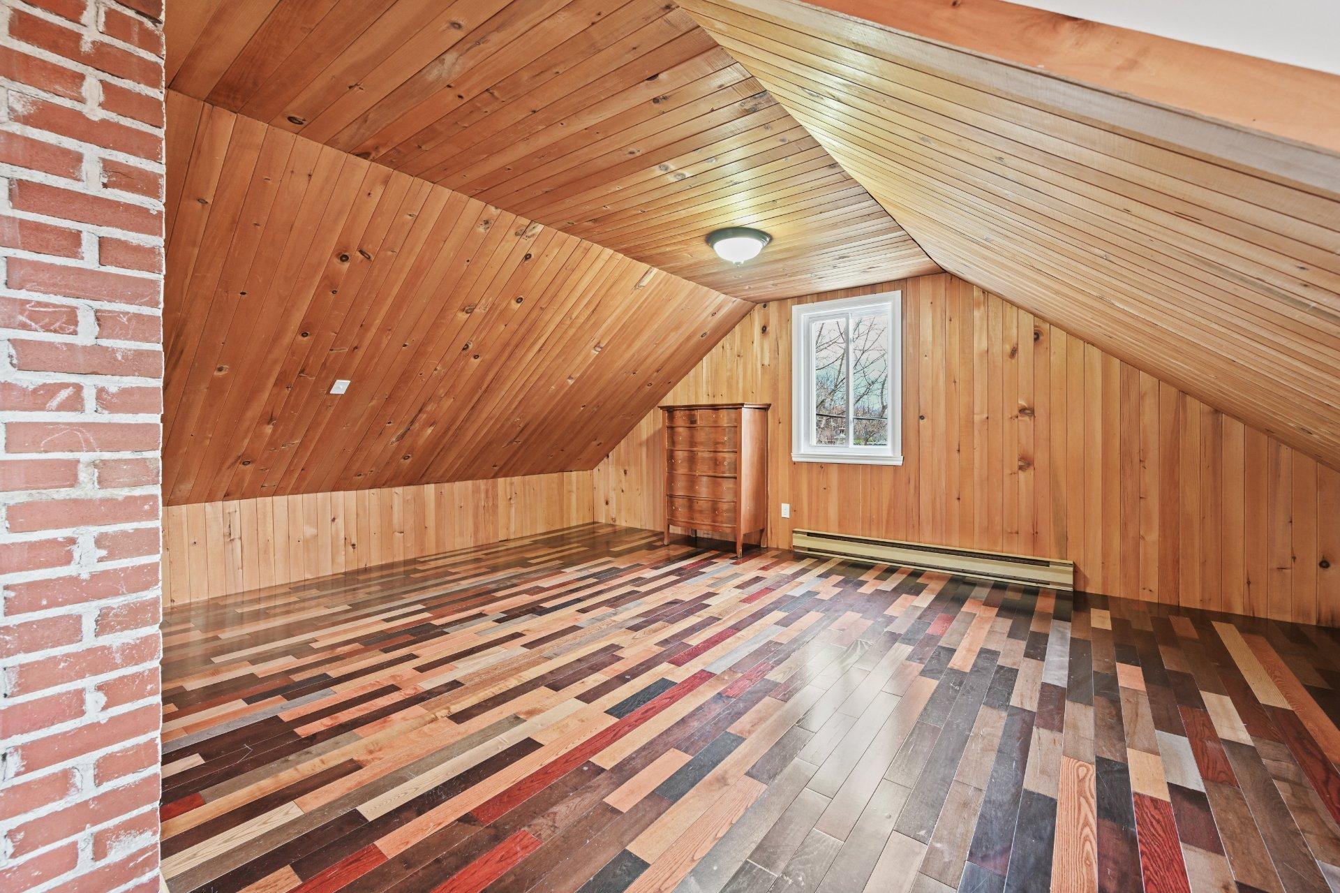 









411


Rue Dufferin

,
Granby,




QC
J2G4Y3

