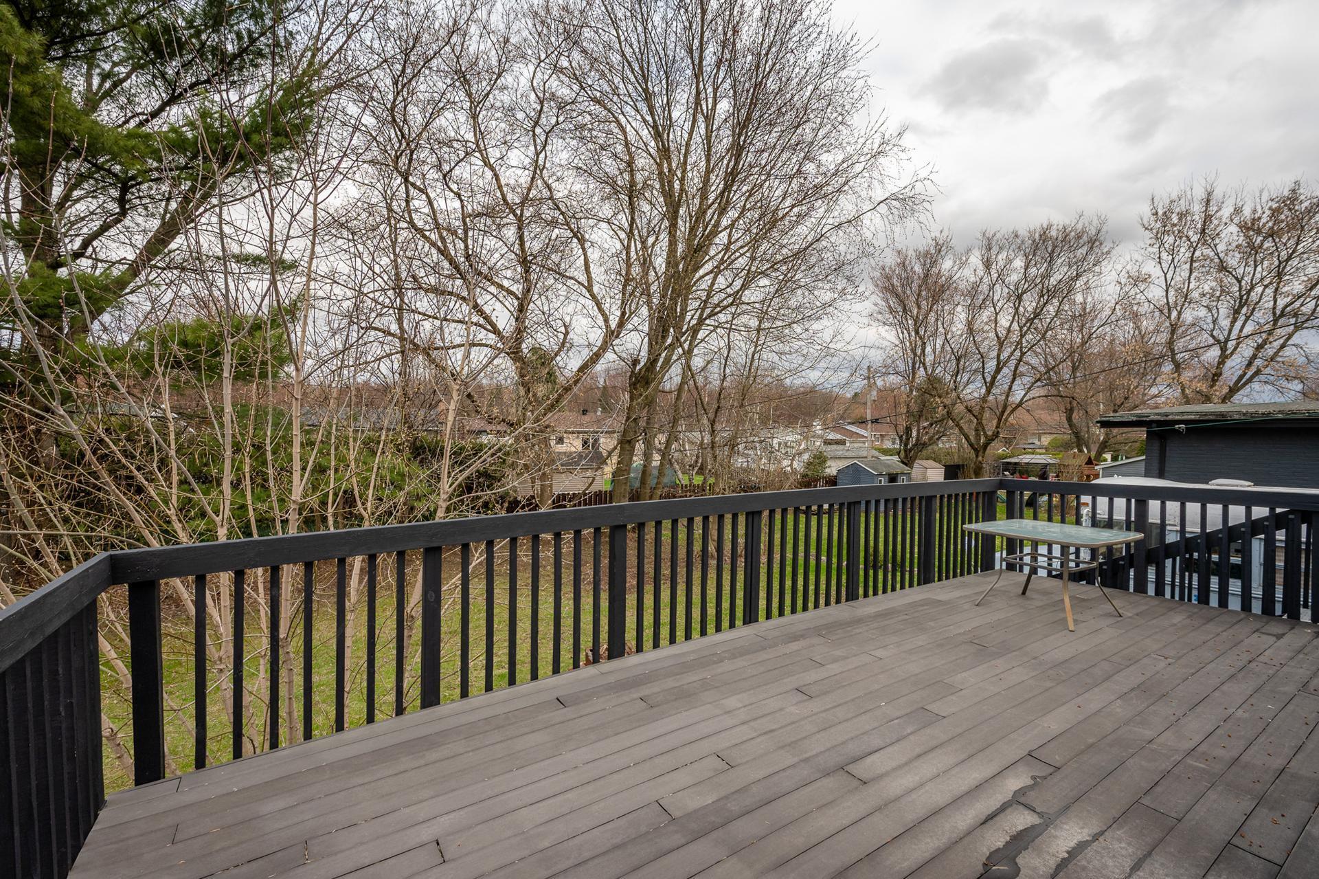 









411


Rue Dufferin

,
Granby,




QC
J2G4Y3

