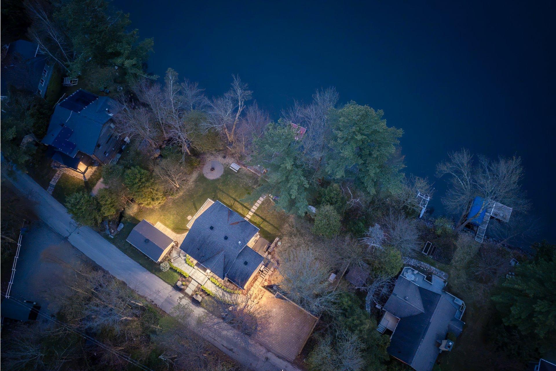 









68


Ch. de la Baie-Rock Island

,
Lac-Brome,




QC
J0E1R0

