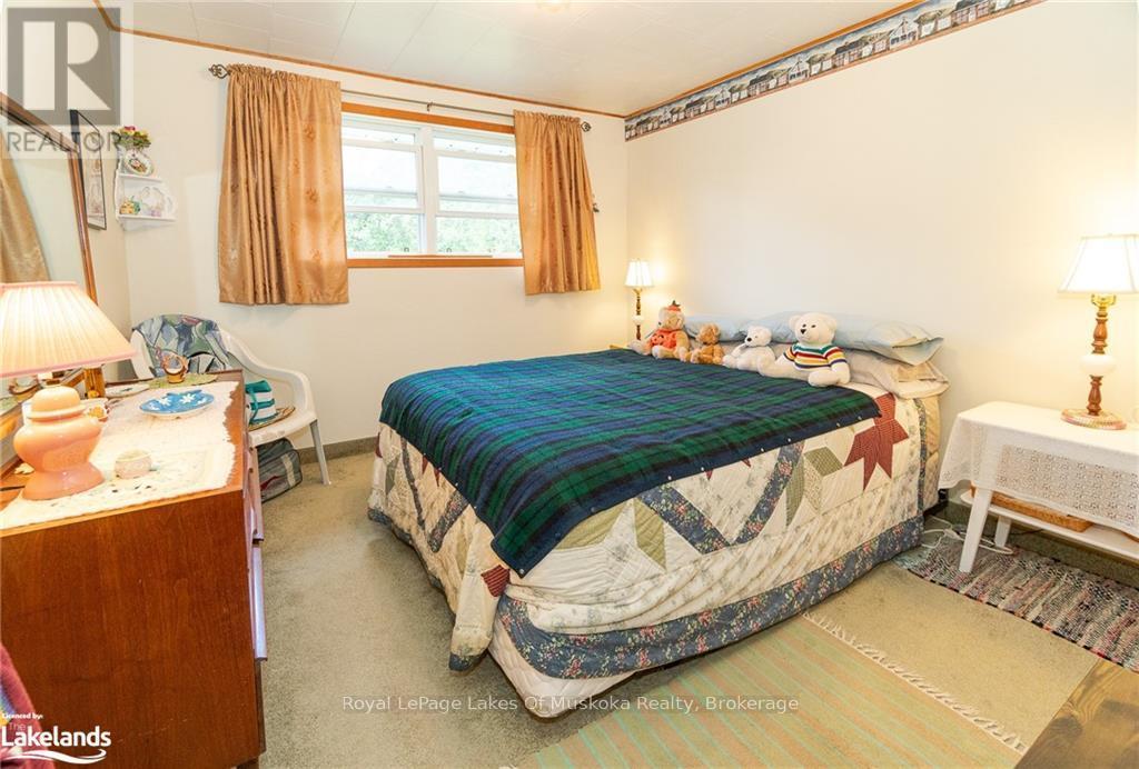 












161 FOREST LAKE ROAD

,
Strong,




Ontario
P0A1Z0

