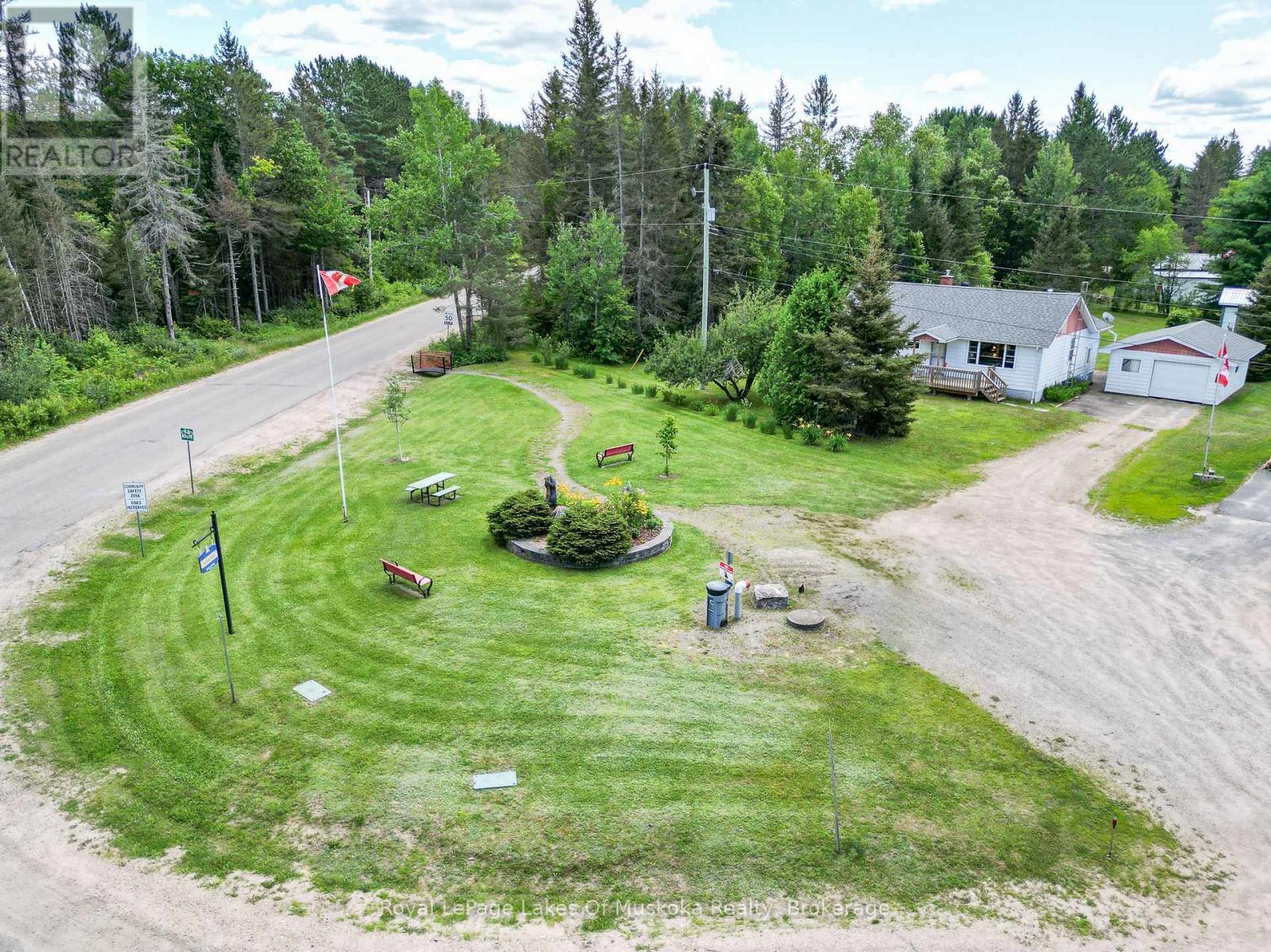 












161 FOREST LAKE ROAD

,
Strong,




Ontario
P0A1Z0

