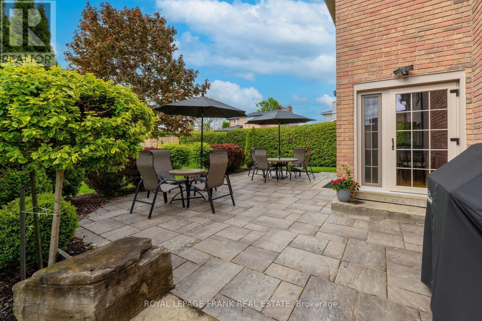 












1 DUNSFORD COURT

,
Kawartha Lakes (Lindsay),




Ontario
K9V5T3

