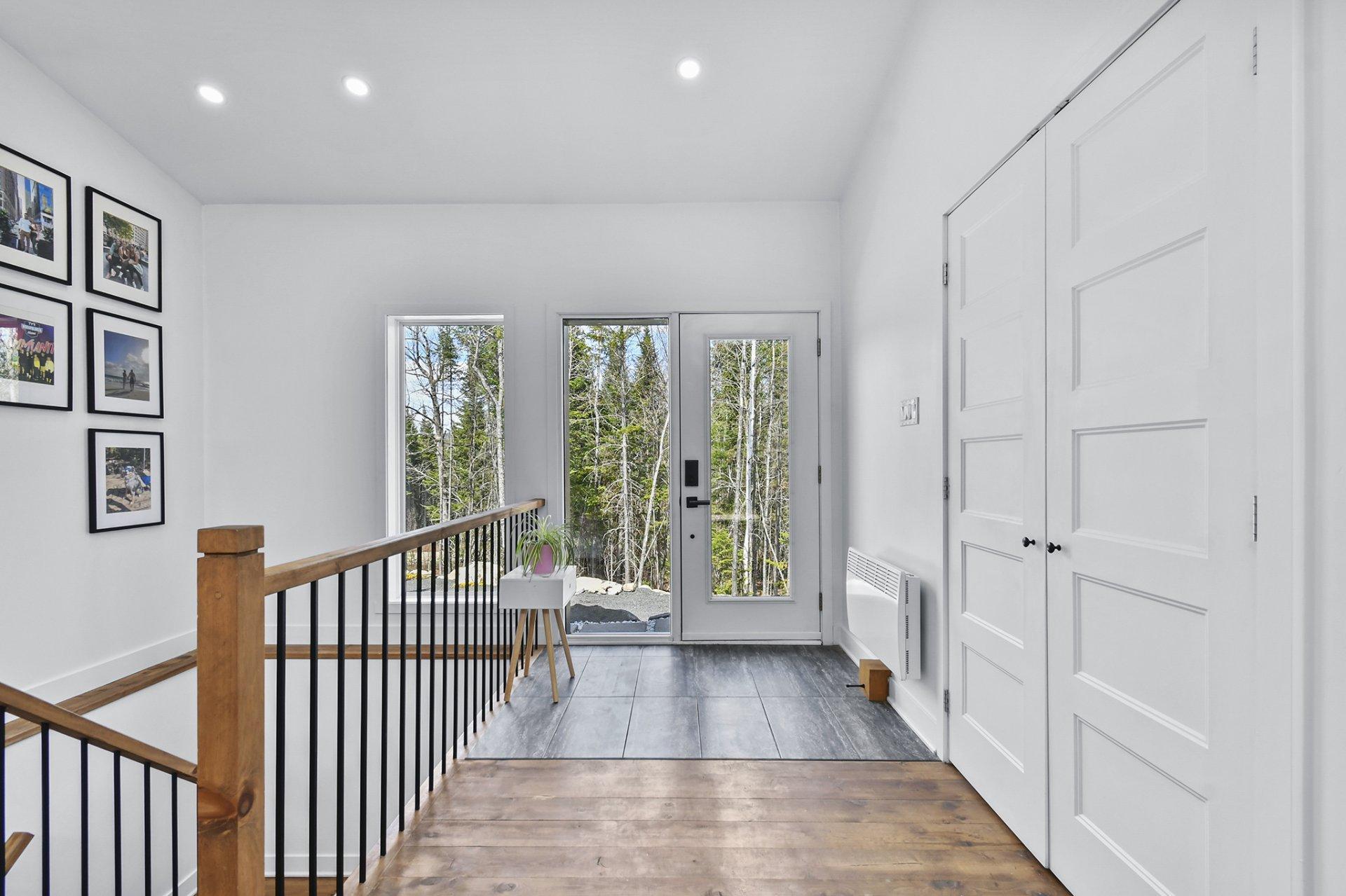 









918


Ch. du Pont-Rouge

,
Notre-Dame-de-la-Merci,




QC
J0T2A0

