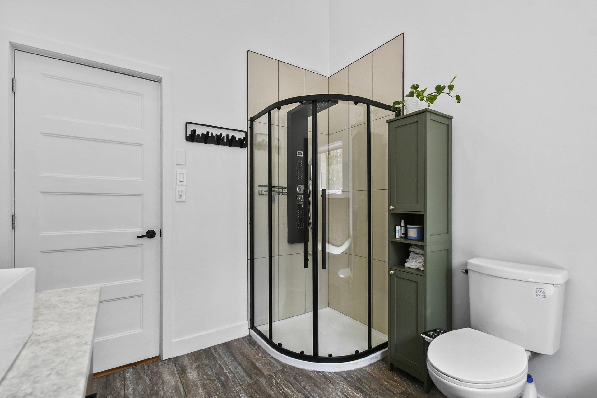 









918


Ch. du Pont-Rouge

,
Notre-Dame-de-la-Merci,




QC
J0T2A0

