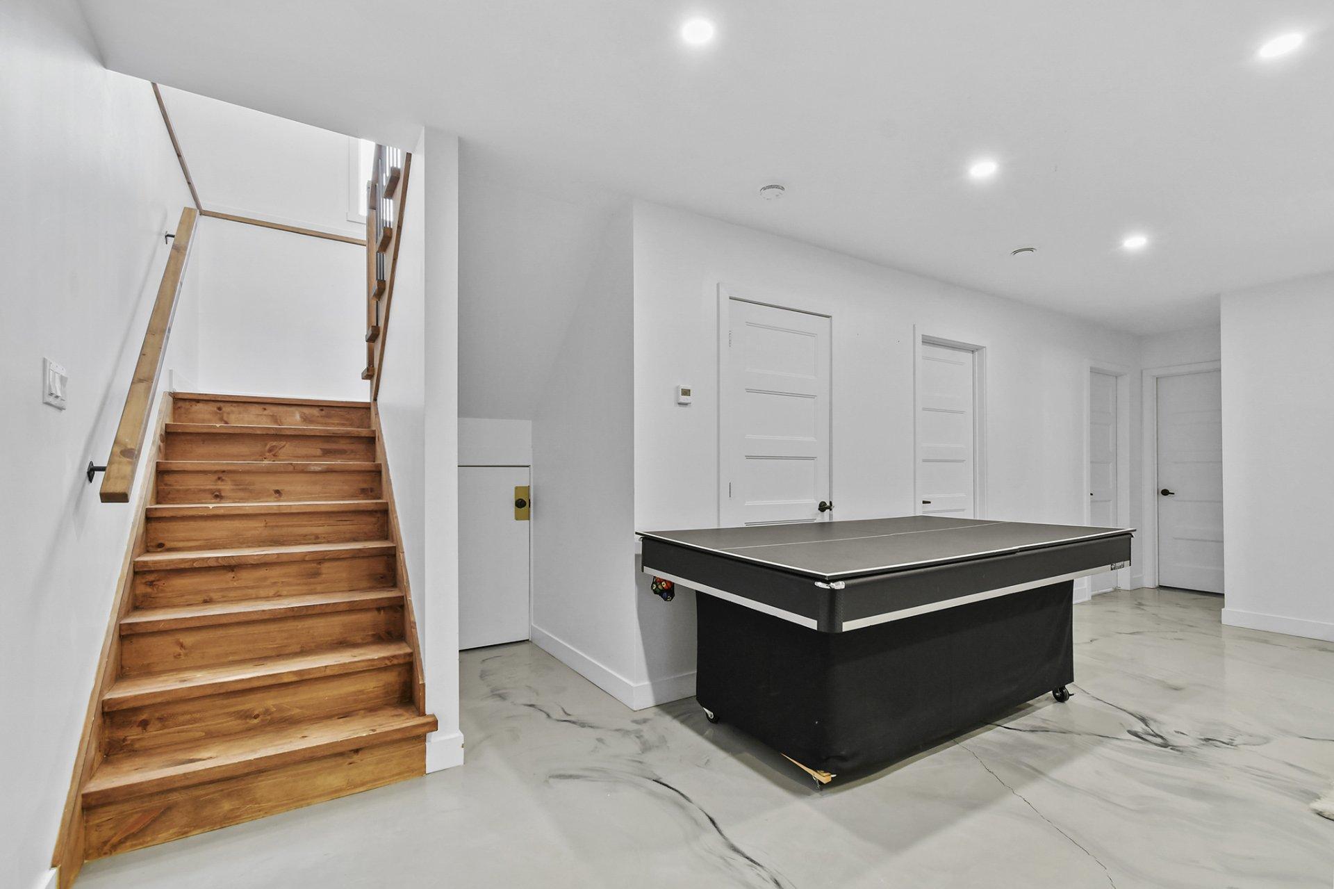 









918


Ch. du Pont-Rouge

,
Notre-Dame-de-la-Merci,




QC
J0T2A0

