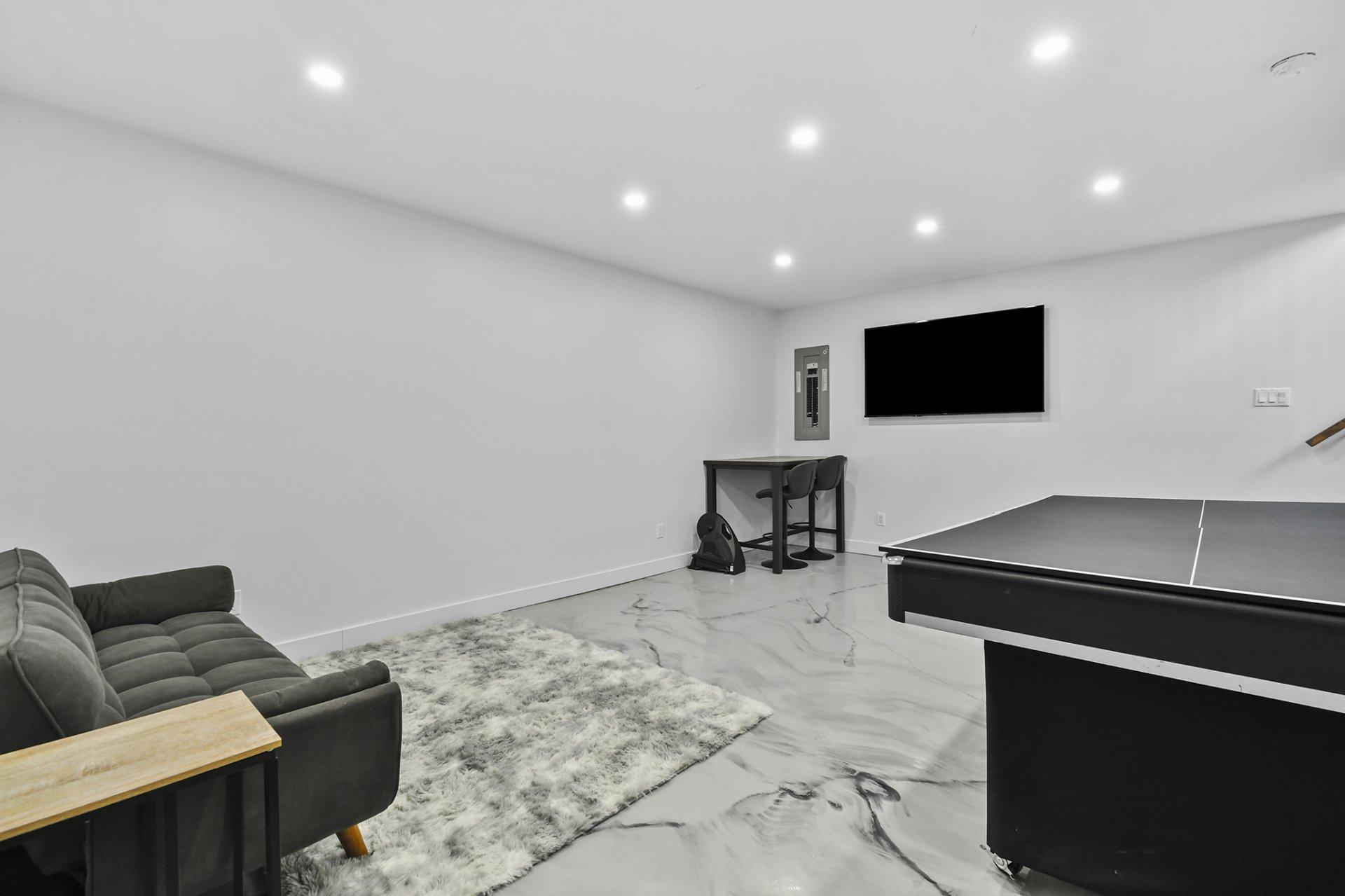 









918


Ch. du Pont-Rouge

,
Notre-Dame-de-la-Merci,




QC
J0T2A0

