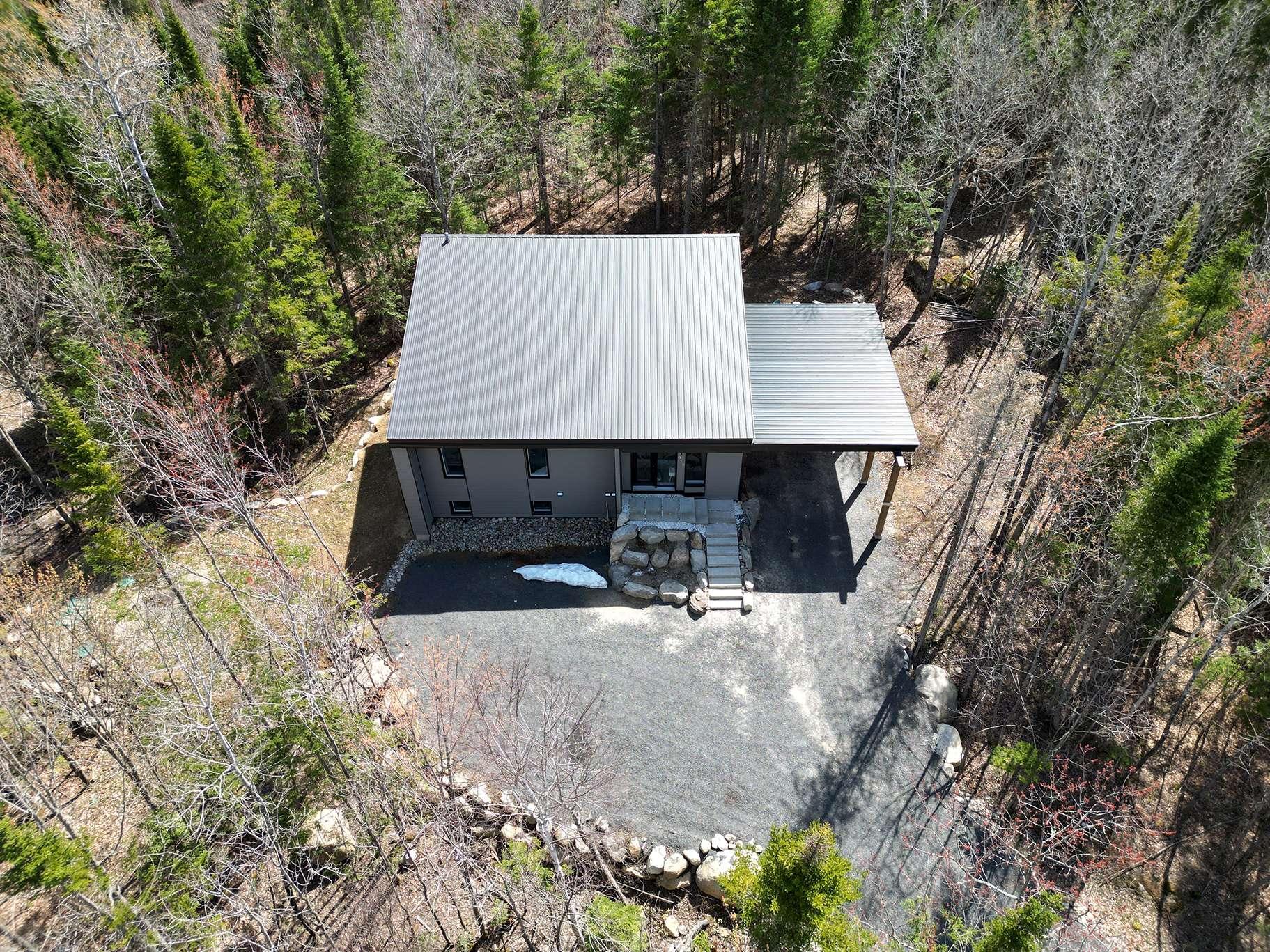 









918


Ch. du Pont-Rouge

,
Notre-Dame-de-la-Merci,




QC
J0T2A0

