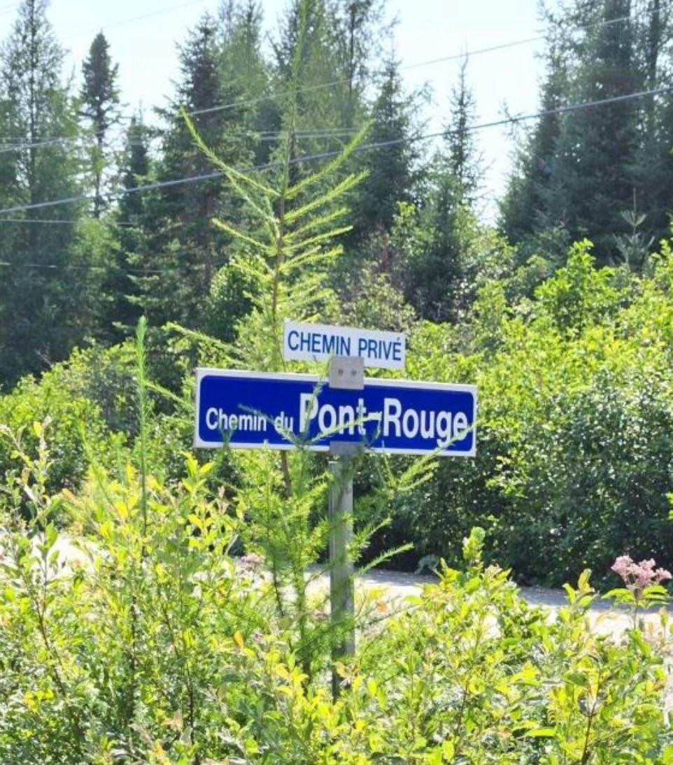 









918


Ch. du Pont-Rouge

,
Notre-Dame-de-la-Merci,




QC
J0T2A0

