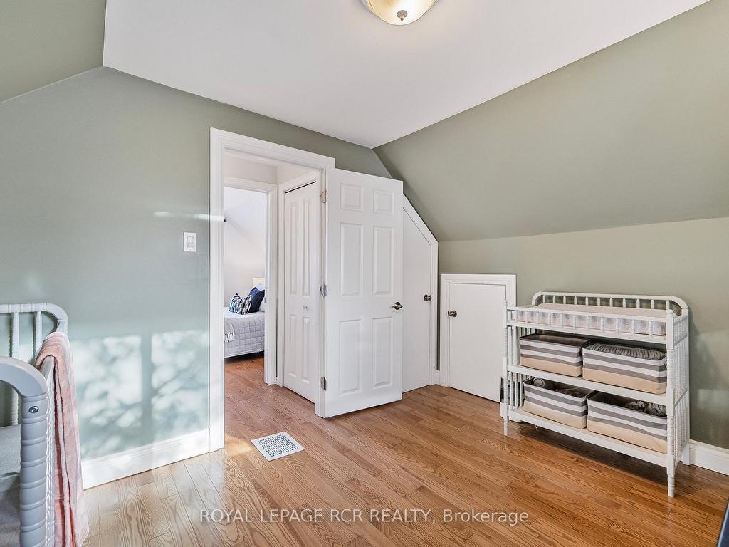 









273


Rogers

Road,
Newmarket,




ON
L3Y 1G5

